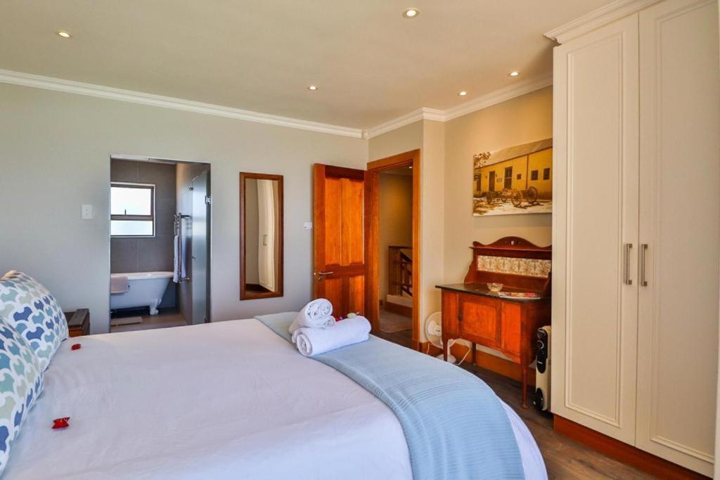 Sea Cliff Condo Knysna Exteriör bild