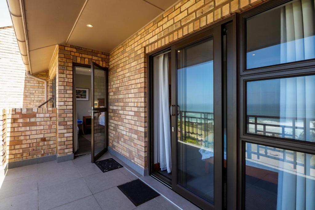 Sea Cliff Condo Knysna Exteriör bild